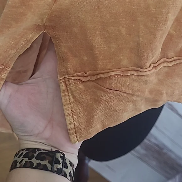 Fantastic Fawn Boxy Oversized crop - Picture 6 of 7